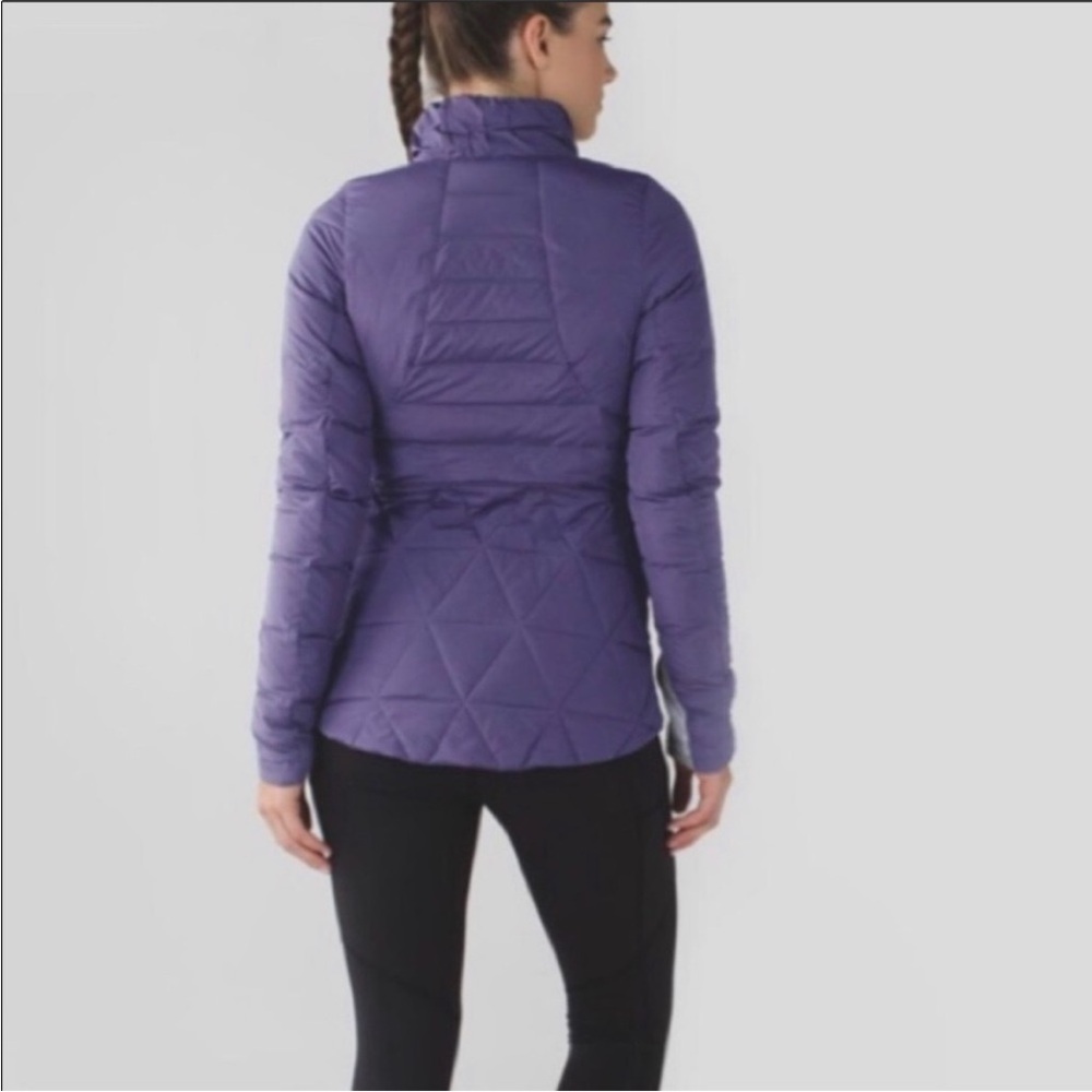 lululemon athletica Women's Purple Puffer Jacket fluffed up down